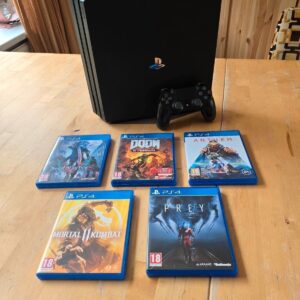 Playstation 4 Pro / Thermale Paste Replacement / + 5 games