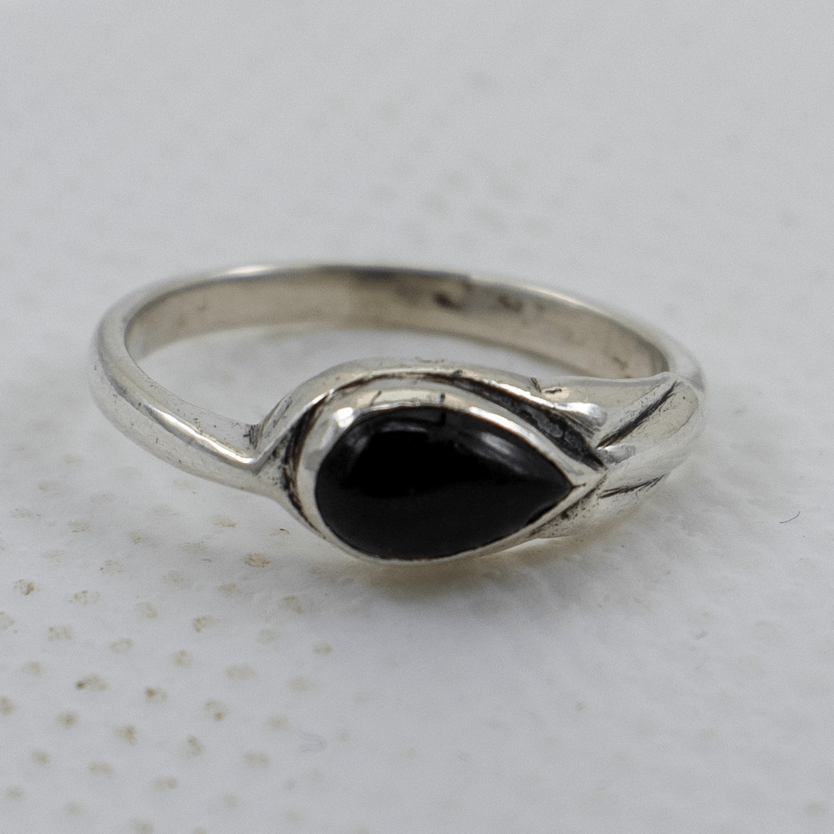 Ring van 925 sterling zilver met zwarte onyx – one-of-a-kind sieraden 4 Ring van 925 sterling zilver met zwarte onyx – one-of-a-kind sieraden