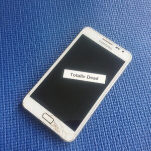 Samsung Galaxy Note GT-N7000 — Faulty Cracked Screen