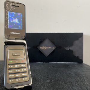 Samsung SGH-L310 complete in box