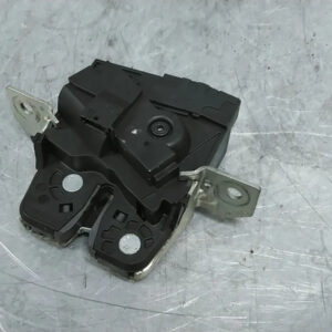 SERRURE COFFRE Mercedes-Benz 2013 A2467400035 / A2467401301 / A2467401100
