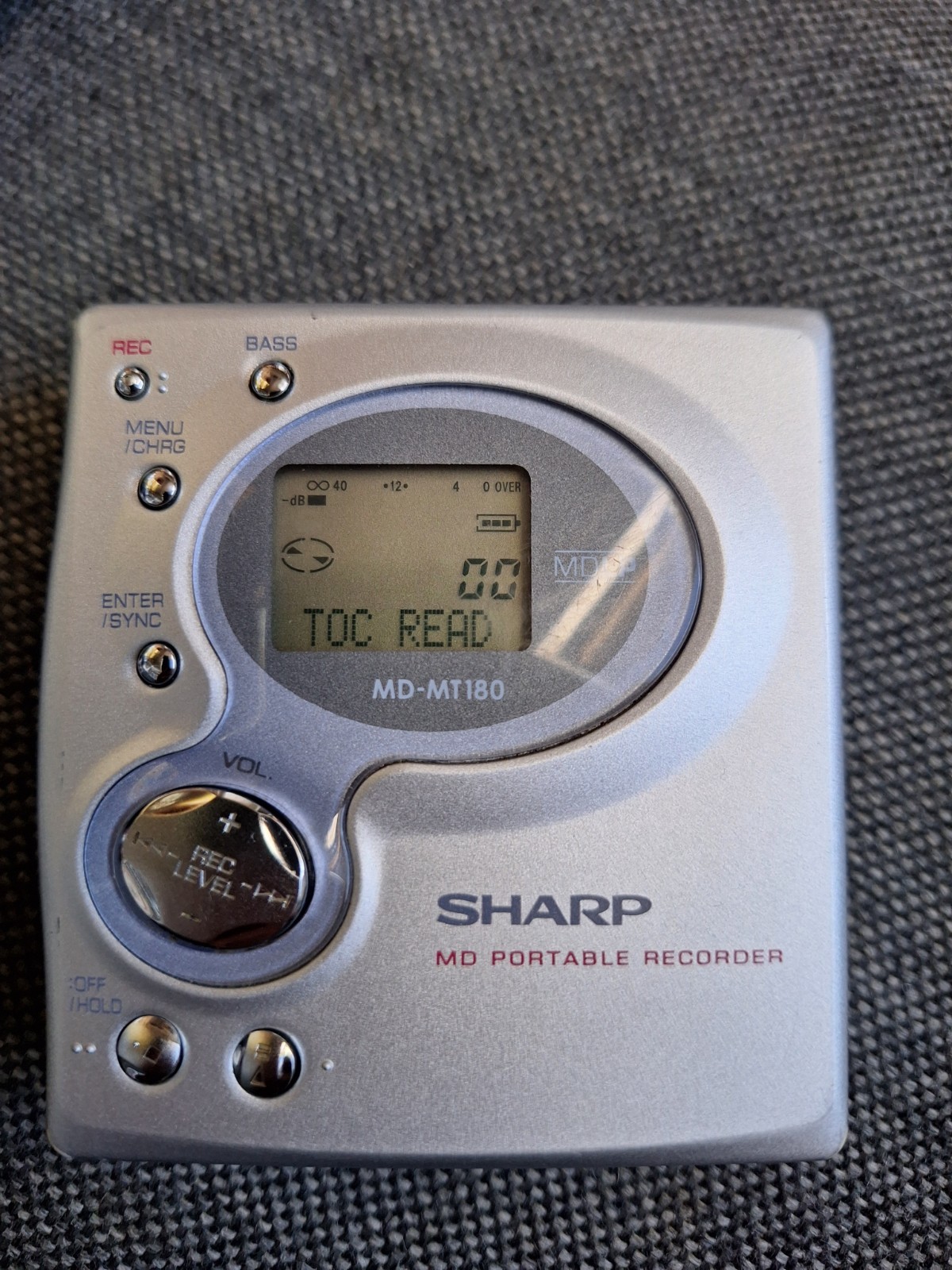 Sharp MD-MT 180 MD Player Recorder Portable HS For Parts 1 Sharp MD-MT 180 MD Player Recorder Portable HS For Parts