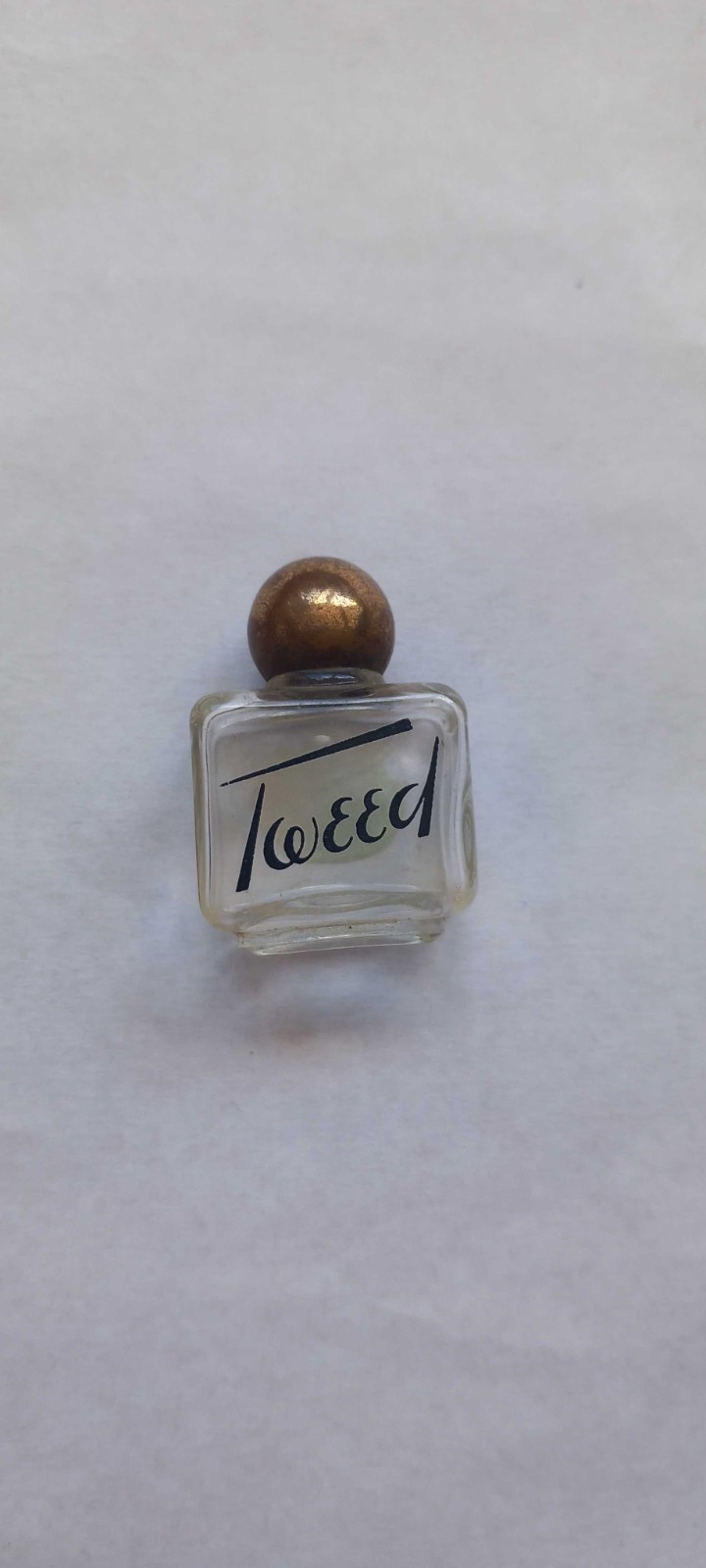 Vintage Mini Bottle Of Tweed Perfume Advertising Old Shape Bottle Design 9e 1 Vintage Mini Bottle Of Tweed Perfume Advertising Old Shape Bottle Design 9e