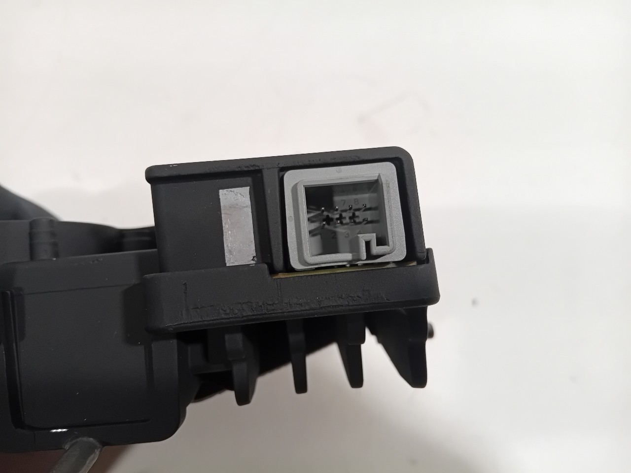 Volvo XC60 Camera frente 2021-2025 32358506 B4204T46 3 Volvo XC60 Camera frente 2021-2025 32358506 B4204T46