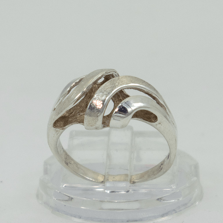 Zilveren 925 damesring met gevlochten design – vintage sieraden duurzaam en 1 Zilveren 925 damesring met gevlochten design – vintage sieraden duurzaam en