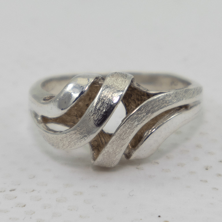 Zilveren 925 damesring met gevlochten design – vintage sieraden duurzaam en 3 Zilveren 925 damesring met gevlochten design – vintage sieraden duurzaam en