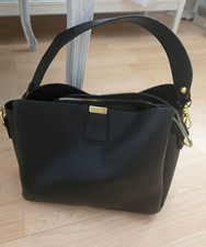 Zwarte leren handtas voor dames. In goede staat