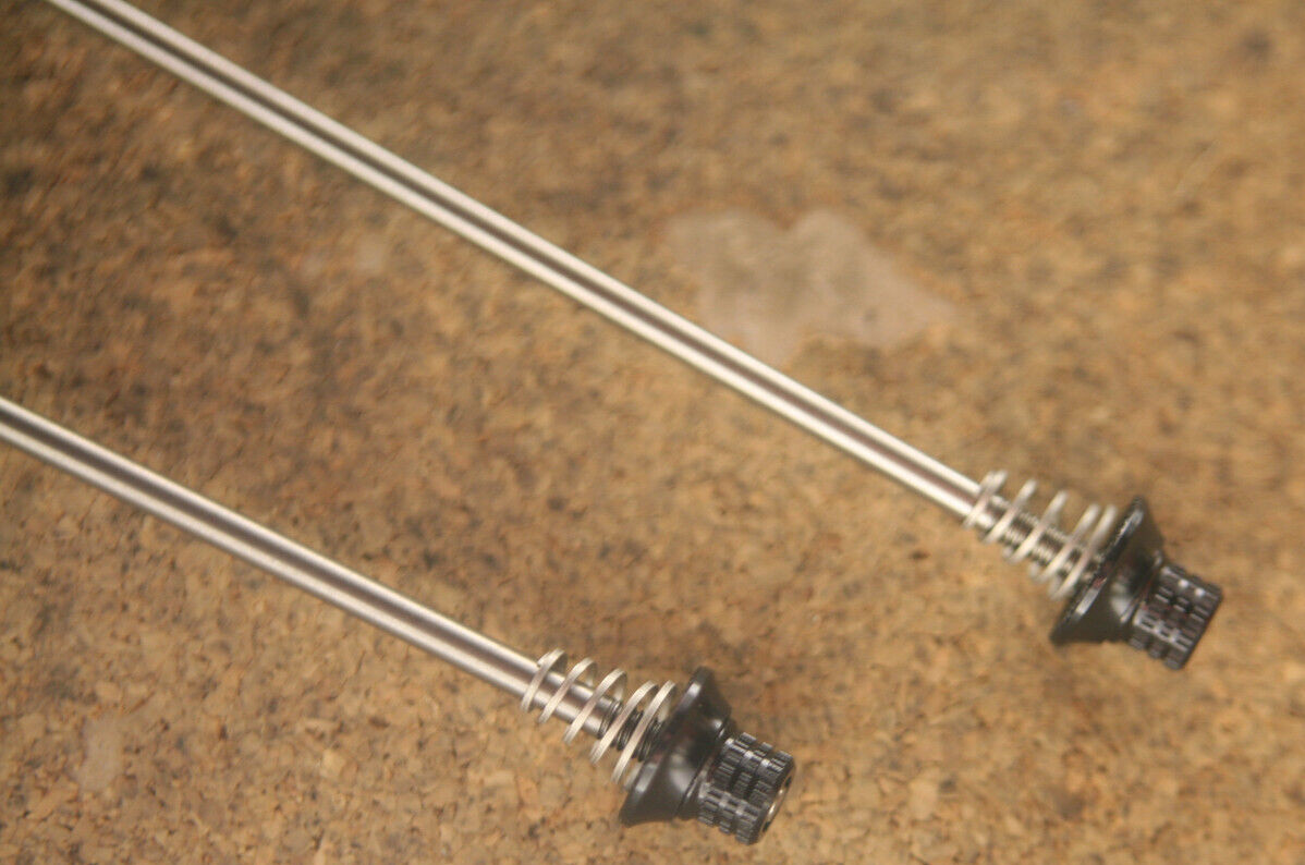 Retro oldschool NEW NOS Swiss Comp titanium Mountainbike hubs quick release set 3 Retro oldschool NEW NOS Swiss Comp titanium Mountainbike hubs quick release set