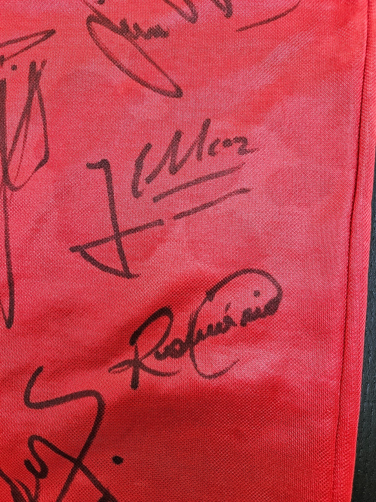 Vintage PSV Eindhoven Signed Football Shirt 1990-1992 - Romári 2 Vintage PSV Eindhoven Signed Football Shirt 1990-1992 - Romári