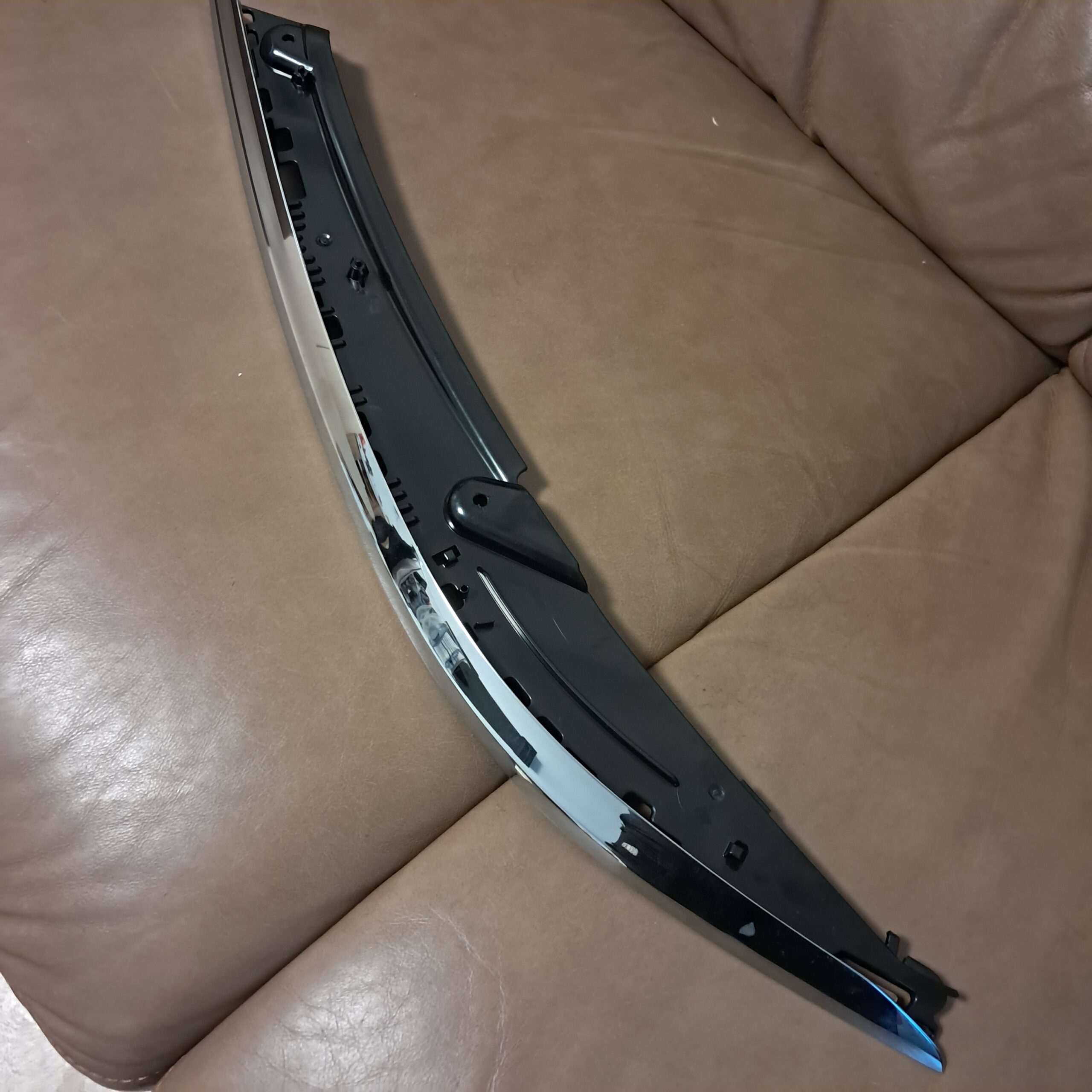 Originele VW Passat B8 LED-koplamp sierlijst, links / LED-wenkbrauwlijst S.
