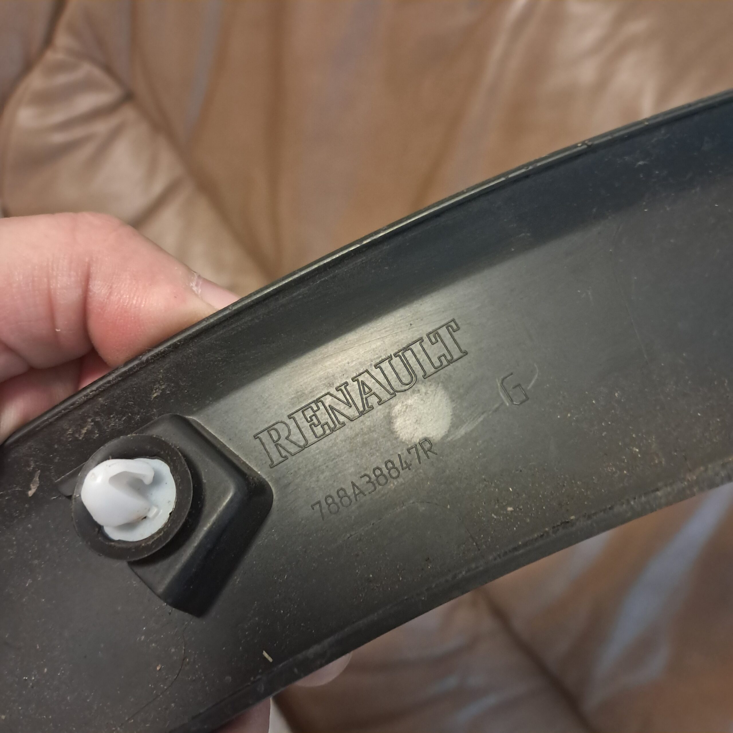 Originele Wielkastverbreding Achter Links Renault Captur 1 (2013-2019) – Onderdeelnummer 788A38847R