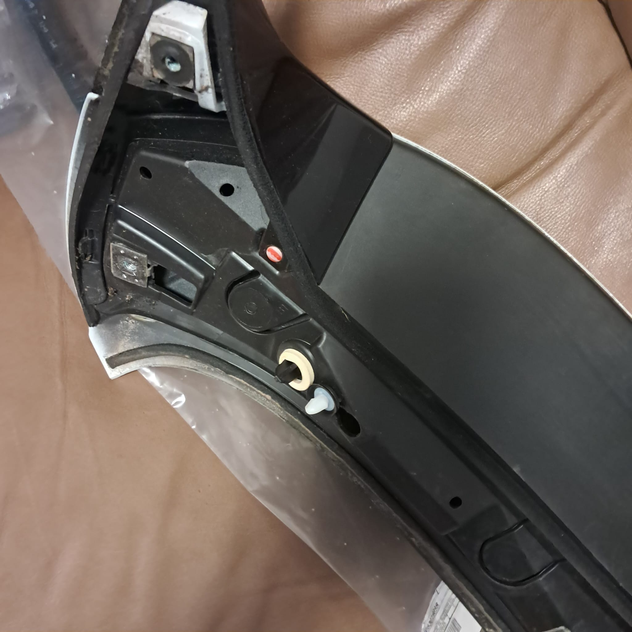 Originele Achterspoiler Renault Captur 1 (2013-2019) – Wit (Met remlicht en sproeierslang)